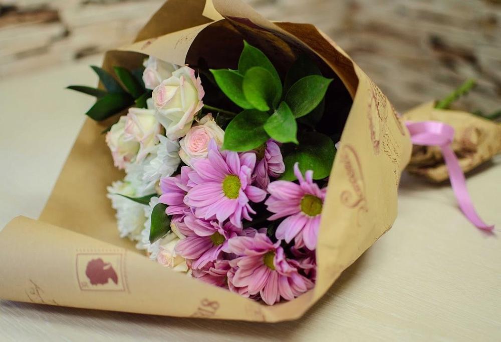 Букет цветов из: Розы и Хризантемы в Верх-Туле