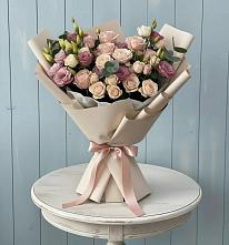 Букет цветов из:  Розы и Лизиантусы в Верх-Туле