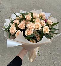 Букет Кремовые розы Латте в Верх-Туле