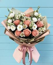 Букет цветов из:  Розы, Альстромерии и Лизиантусы в Верх-Туле