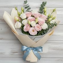 Букет цветов из:  Лизиантусы в Верх-Туле