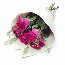 Букет цветов из:  Розы в Верх-Туле