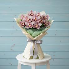 Букет цветов из:  Орхидеи и Розы в Верх-Туле