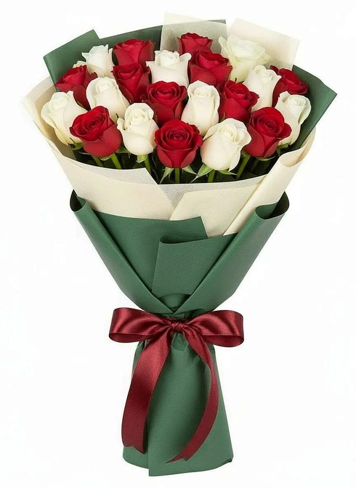 Букет Микс из красных и белых роз в Верх-Туле