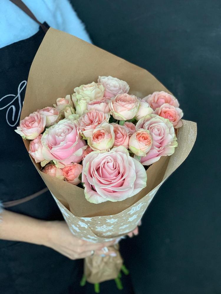 Букет цветов из: Хризантемы и Розы в Верх-Туле