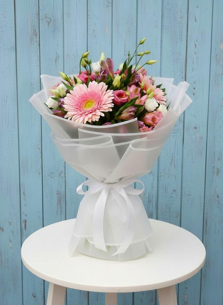 Букет цветов из: Герберы, Альстромерии и Лизиантусы в Верх-Туле