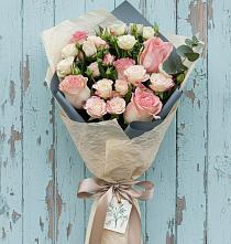 Букет цветов из:  Розы в Верх-Туле