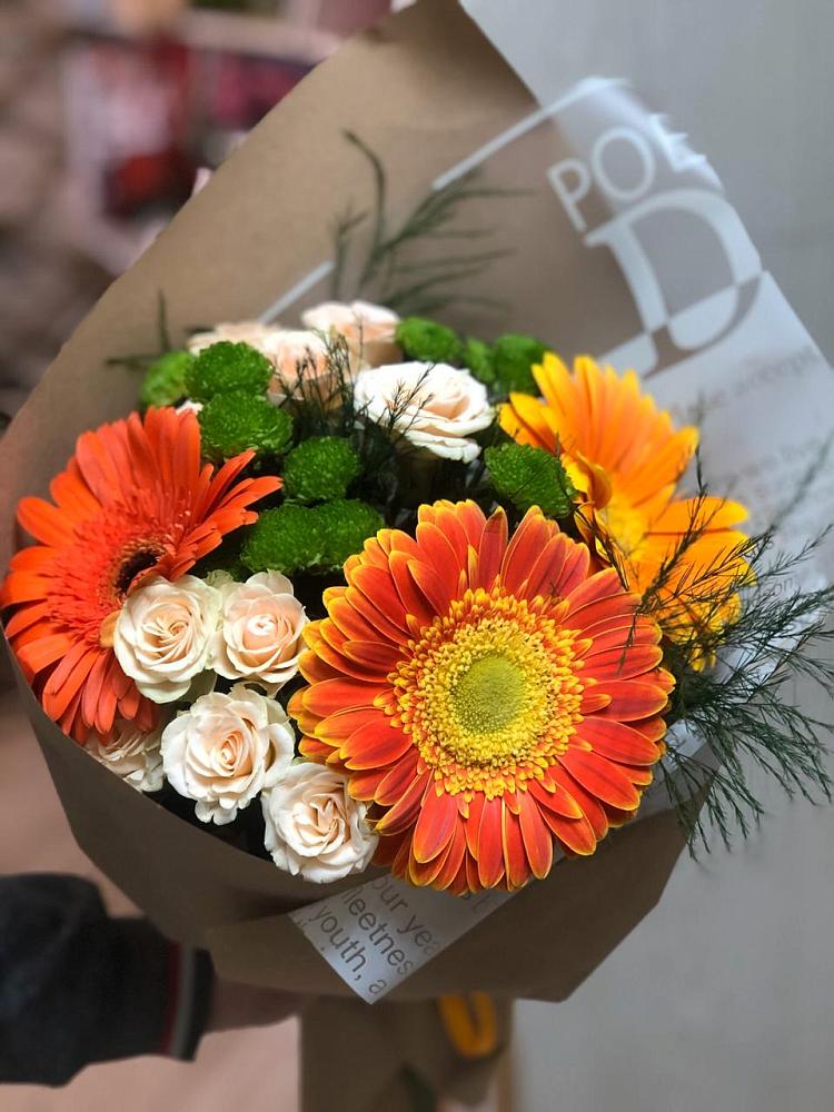 Букет цветов из: Герберы, Хризантемы и Розы в Верх-Туле
