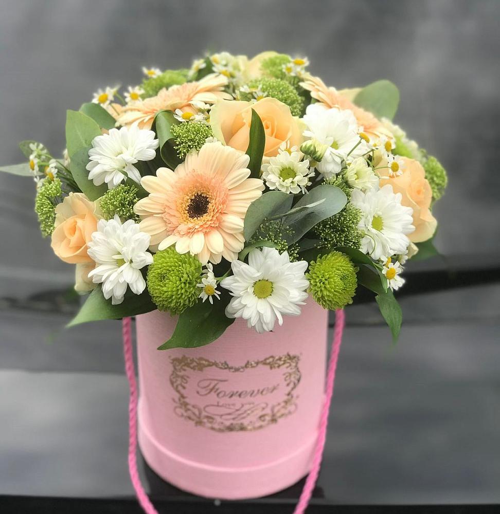 Цветочная композиция из Розы, Герберы и Хризантемы в шляпной коробке в Верх-Туле