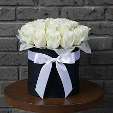 Цветочная композиция из Розы в шляпной коробке #REPLACE_PRED# Верх-Туле